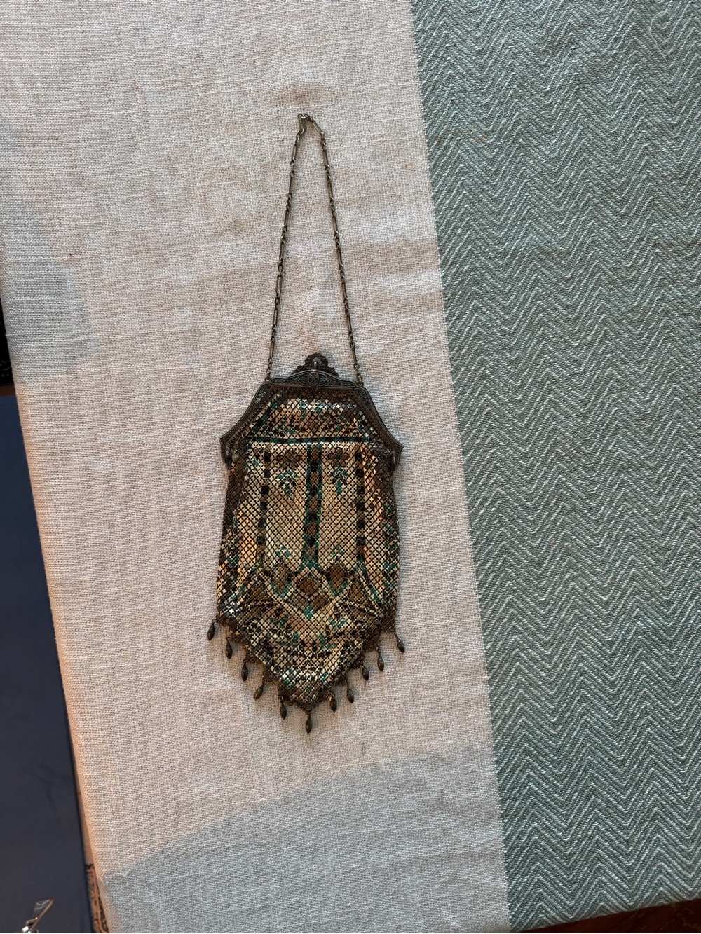 Mandalian Mfg. Co vintage metal mesh purse 1920s art deco flapper jazz.
